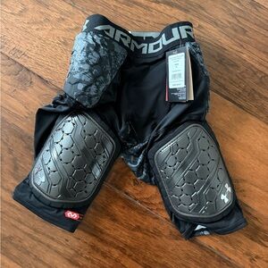Under Armour 5 pad Girdle - Youth XL NWT